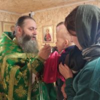 Божественная литургия на монастырском подворье в Архангельске.
