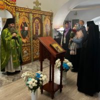 Сердечно поздравляем настоятеля игумена Феодосия с днем Ангела.